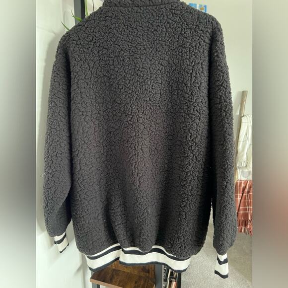 EXPRESS One Eleven Sherpa Fleece Quarter Zip Sweatshirt Varsity Stripe Womens M - Picture 4 of 9